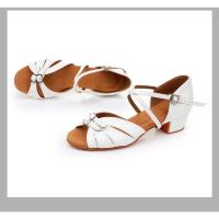 2025 Nuevos Zapatos De Baile Latino, Suela Blanda Tacón Bajo Zapatos De Baile Para Niñas, Concurso De Baile Latino Zapatos De Baile Para Niñas, Zapatos Latinos Para Niños - details 23