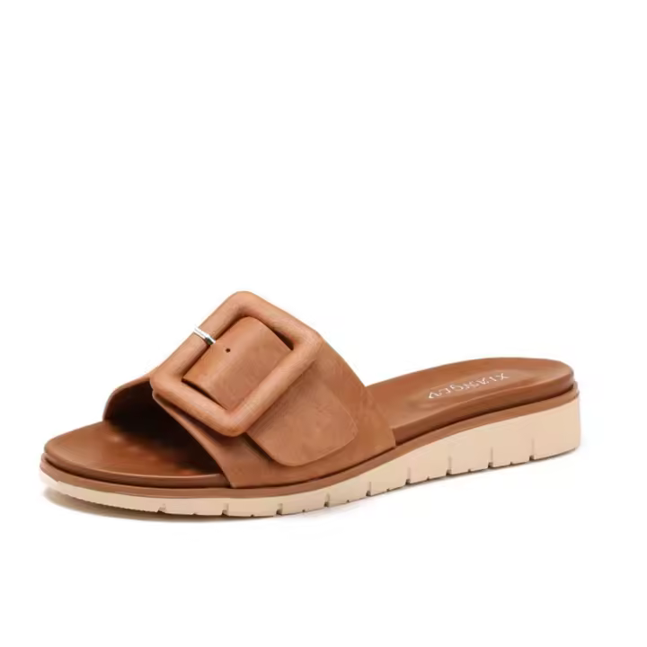 Sandalia con hebilla y zapatillas para mujer, nuevo estilo de ropa para exteriores, vacaciones étnicas, una pieza con zapatillas geniales para el verano - 1