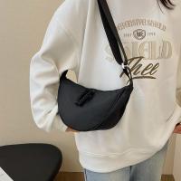 Bolso cruzado Hobo de nailon a la moda, bolso para las axilas, bolsos de un solo hombro, bolso de lona para ir al trabajo de estilo coreano, bolso de bola de masa Unisex - details 10