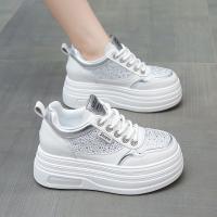 Zapatos Blancos de Suela Gruesa para Mujer Moda de Primavera Zapato Individual con Esponja de Diamante - details 1