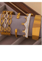 Kit de pulsera de diseño cuadriculado Pulsera de moda de Maple inoxidable surrounded para mujer Shining surface vintage Joyería de lujo - details 8