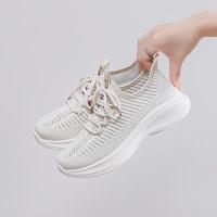 Zapatillas de deporte a la moda para mujer, zapatos informales de malla transpirable con tejido de mosca, suela suave hueca, para exteriores - details 13