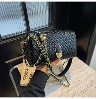 Elegante bolso cruzado tejido negro para mujer: bolso de hombro versátil con correa desmontable, cierre de cremallera y herrajes en tono dorado, perfecto para atuendos informales o formales - details 10