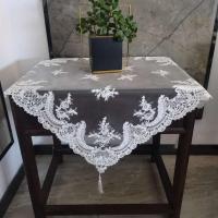 Mantel fino con borlas bordadas cuadradas europeas de 85cm, manteles pequeños para salas de estar, balcones, bodas y Navidad - details 4