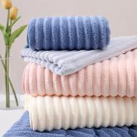 Toalla de baño multiusos con patrón de rayas de lana Coral, toalla de playa absorbente de secado rápido, toalla suave para piscina respetuosa con la piel para adultos - details 3