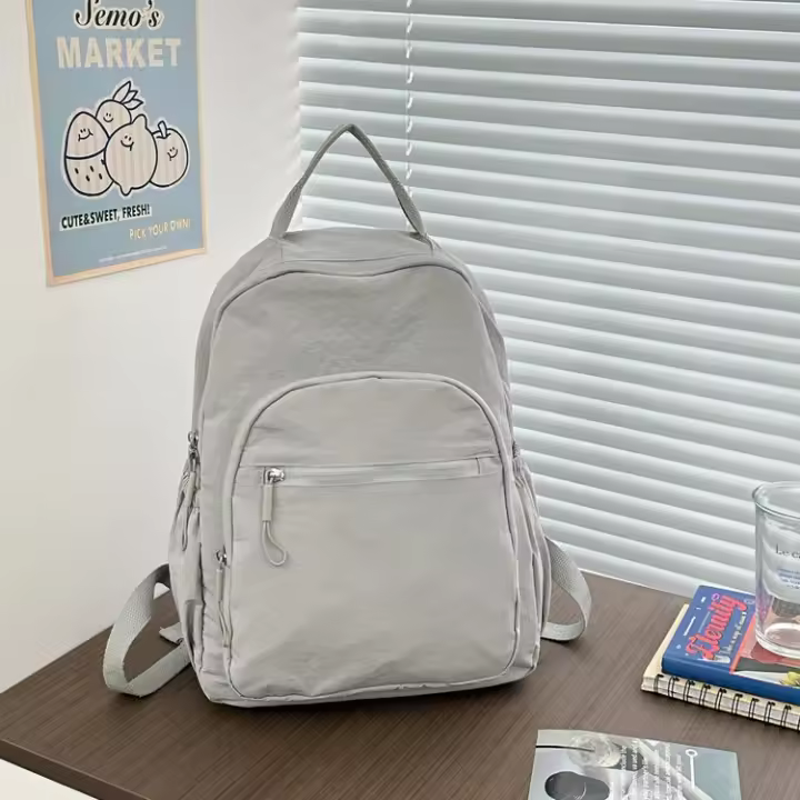 Mochila Escolar Coreana Material de Nylon, Gran Capacidad, Estilo Casual para Niñas y Estudiantes Universitarios - 1