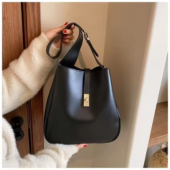 Elegante bolso de mano acolchado, bolso de hombro de gran capacidad para mujer con correa ajustable, cierre magnético, forro de poliéster, incluye bolsa práctica y correa para la muñeca - Negro/Rojo, bolso de hombro diario |   Bolso estilo vintage |   Her - 1