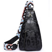 Nuevo bolso de mensajero retro de PU para mujer, bolso de pecho popular para mujer - details 3