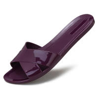 Jalea cristal zapatillas frescas madre de la moda de las mujeres usando plástico de fondo plano de una palabra de arrastre antideslizante hogar zapatillas de fondo suave - details 0