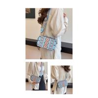 Bolso Cruzado Vintage de Bordado para Damas Pequeño Bolso Cuadrado de Hombro - details 2