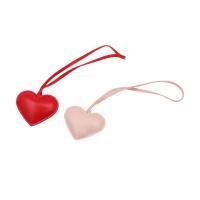 LLavero de corazón de cuero PU de moda, llavero de coche, colgador de cuero PU de amor, colgante de bolso de 14 colores a la moda para hombres - details 12