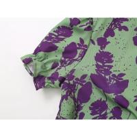 Vestido plisado de manga corta con cuello en V - details 5