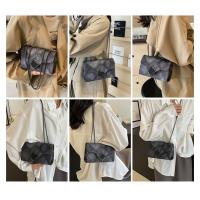 Moda PU Pequeño Bolso Cuadrado Primavera Nueva Cadena Bolso De Hombro, Bolso De Mensajero Retro Para Mujer - details 4