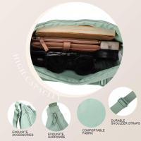 Luna creciente Elegante bandolera verde lago Bolso de un solo hombro bellamente diseñado con correas ajustables Mochila de lujo de alta gama - details 2