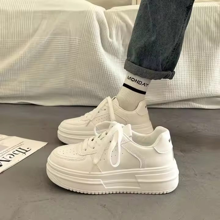 Zapatos blancos de plataforma 2025 primavera y otoño nueva versión coreana zapatos de junta para mujer zapatos casuales para estudiantes perennes - 1