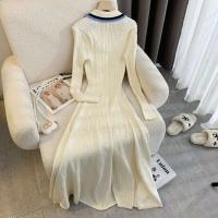 YuooMuoo elegante bordado carta tejido Maxi Otoño Invierno marca moda señora entallado negro suéter vestido batas de oficina - details 4