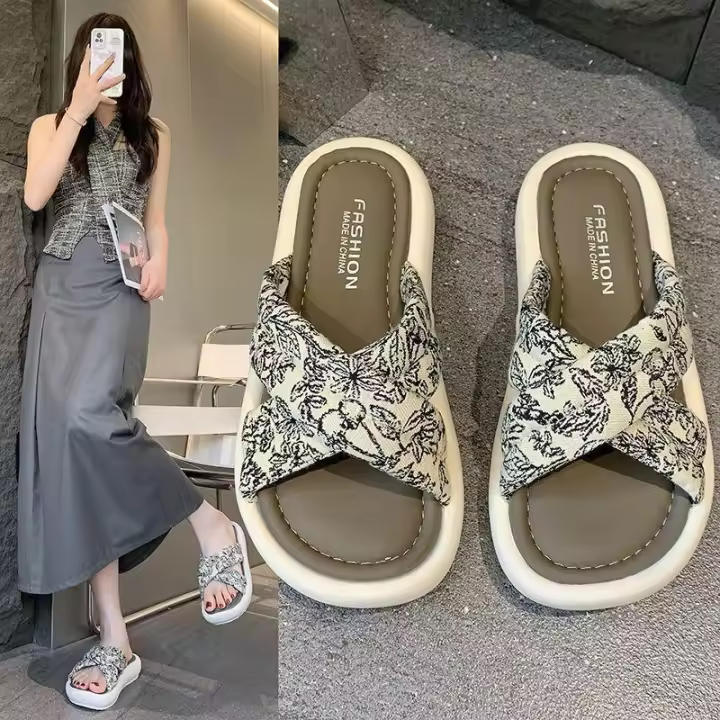 Nuevas zapatillas de interior de playa de suela gruesa suave informal de moda de verano para mujer - 1
