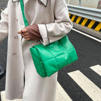 Bolso de hombro acolchado a cuadros, bolso de diseñador para mujer, bolsos de compras cruzados con solapa de cuero PU, invierno - details 14