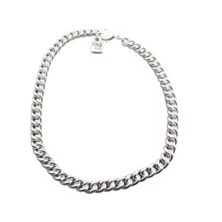 Collar de eslabones cubanos plateado clásico UNODE 50: Estilizado para mujeres, elegante y versátil - 1