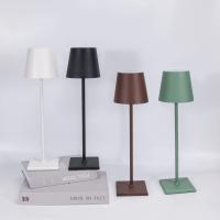 Lámpara de escritorio recargable inalámbrica para Hotel, lámpara de mesa impermeable con Interruptor táctil para Camping y dormitorio - details 0