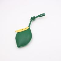 Precioso llavero de cuero PU con forma de limón, colgador de cuero PU con dibujos de frutas, llavero de coche, colgante de bolso de moda para mujer - details 7