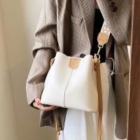 Bolso de hombro pequeño de cuero Pu para mujer, bandolera de cubo, informal, de alta calidad, a la moda - details 16