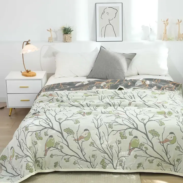 Manta de Ocio Japonesa de Algodón Gasa Suave, Delgada para Verano, Cubierta de Cama con Flores - 1