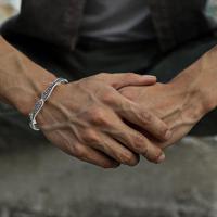 Pulseras para Hombre Ajustable con Alas de Ángel, Diseño de Plumas Retro Europeo, Joyería Masculina Moderna, Regalos para Hombre 2025 - details 2