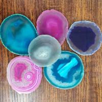 1 Uds. Losa de ágata roja, azul y púrpura de 70-90g, posavasos de cristal Mineral de amatista, borde galvanizado, rebanada de ágata geoda - details 1
