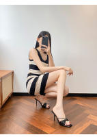 Sandalias populares del bosque de álamo de diamantes de imitación tacones altos de aguja para mujer desgaste de una palabra - details 27