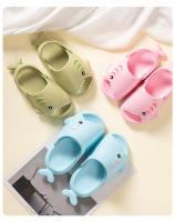 Fondo ligero antideslizante niños y niñas lindas zapatillas de dibujos animados pequeño tiburón zapatos de jardín - details 7