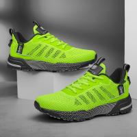 CLOHOO Zapatillas de deporte de punto transpirables para hombre con suela MD acolchada gruesa: comodidad para todas las estaciones, detalles en verde neón/negro, tracción duradera para deportes y uso casual, calzado cómodo, diseño de zapato elegante, - details 12
