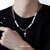 Collar cruzado de perlas de imitación de Hip Hop para hombres y mujeres, cadena de acero de titanio de tendencia, colgante Kpop, joyería, accesorios Unisex - details 6