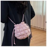 Dulce bolso de cubo con cordón de estilo coreano, bolso de rejilla, pequeño bolso cruzado, bolso para teléfono móvil, bolso de hombro de nailon de Color sólido, viaje - details 9
