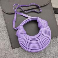 Moda bolso bolso mujer 2025 alto sentido nicho diseño personalizado bolsa de fideos tejida bolsa de mensajero - details 21