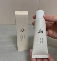 Loción de protección solar Protección solar de larga duración Crema blanqueadora de bloqueador solar ligera y no grasa Anti-UV Facial suave - details 0