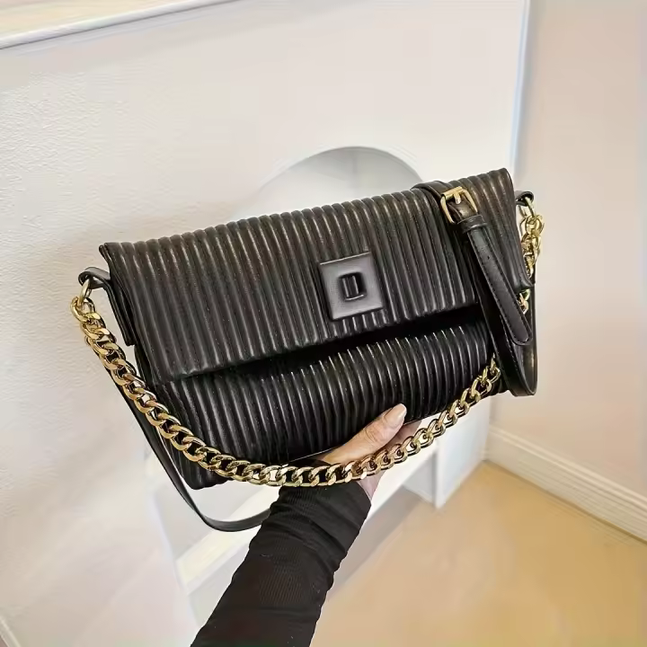 Nueva llegada: elegante bolso cruzado para mujer con correa de cadena en tono dorado, cierre magnético y diseño acanalado, perfecto para ir de compras, salidas y uso diario, bolso cruzado - 1
