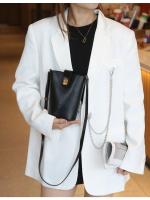 Bolso bandolera de piel auténtica para mujer con correa ajustable para el hombro y cierre giratorio - Diseño elegante minimalista, varios colores (marrón café/blanco leche/gris oscuro y más) - Bolso versátil para uso diario, informal y profesional, bolso - details 6