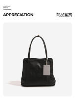 Bolso de mano de cuero suave, nuevo bolso de hombro de gran capacidad para estudiantes universitarios que viajan, bolso de nicho con textura. - details 10