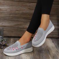 Zapatillas de deporte de malla transpirable para mujer, zapatos cómodos con flores, suaves y sólidos, a la moda, ligeros, 2022 - details 23