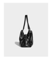 Bolso de hombro retro de moda con diseño de locomotora, bolso de mano de gran capacidad para mujer, nuevo bolso para las axilas - details 15