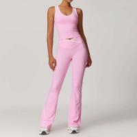 Scrunch - Conjunto de yoga corto para mujer, sujetador relleno en contraste rosa, pantalones cortos cruzados, pantalones deportivos de cintura alta, Fiess Gym Tre, ropa deportiva - details 32