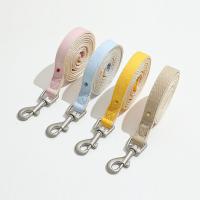 Chaleco con arneses ajustables para mascotas con mochila y correa, juego de correa para perro desmontable, correa suave para el pecho para gato antiescape - details 4