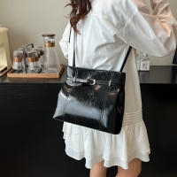 Nuevo Bolso tipo cubo Textura De Alta Gama Bolsa De Hombro Crossbody Textura Bolsa De Hombro Moda Bolsa De Mujer Portátil - details 4