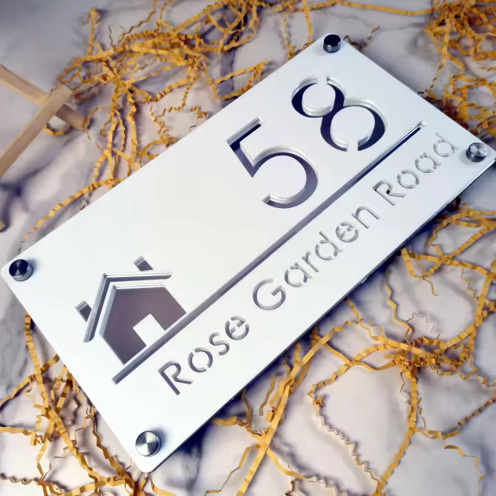 Placa de Número de Casa Moderna de Acrílico Cortado Láser Personalizado - 1