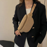 Cintura de felpa de invierno para mujer, bolso de cinturón para teléfono de estilo de diseñador de hombro informal Unisex - details 0