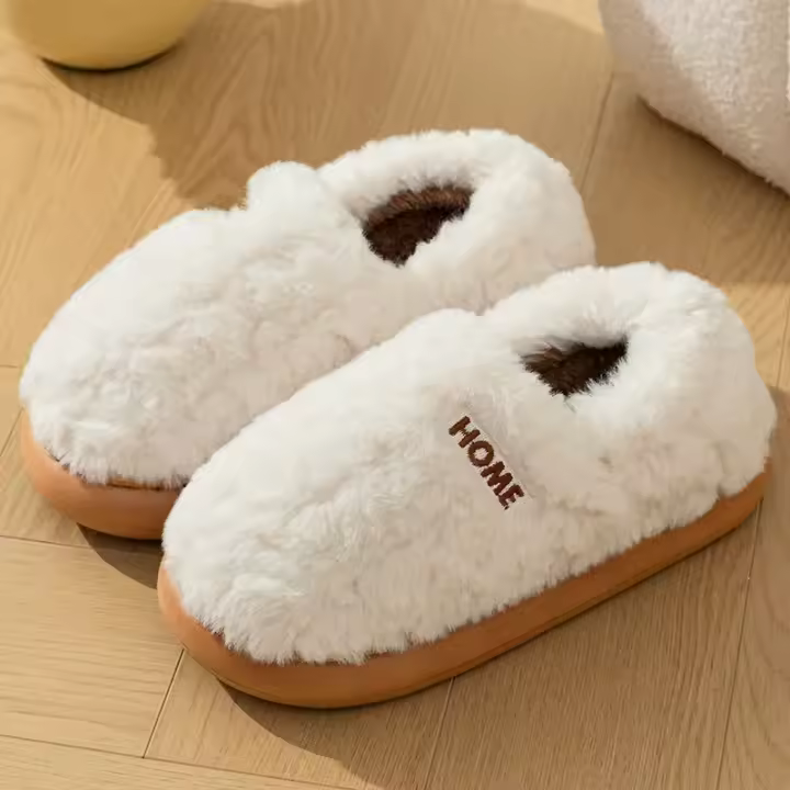 Pantuflas de felpa suaves para mujer, zapatos con suela antigrasa, cómodos, suaves, para interiores, invierno - 1