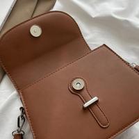 Bolso cruzado de cuero PU para mujer, cartera pequeña de diseñador, semicircular, estilo Retro, a la moda - details 31
