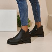 Botas de moda de caña baja de gran tamaño, otoño e invierno 2025, nuevas botas de mujer de gran tamaño europeas y americanas de tacón bajo con cremallera lateral. - details 4