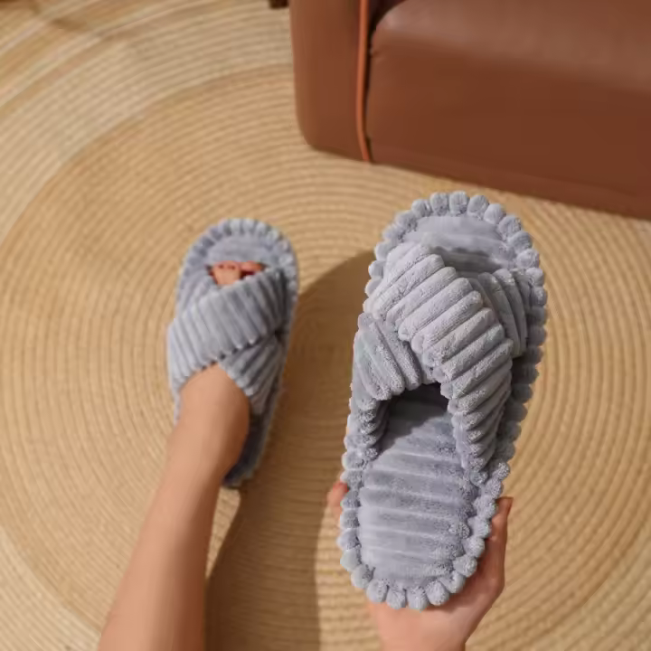 Zapatillas cruzadas de algodón, zapatillas de algodón afelpado respetuosas con la piel para el hogar de las mujeres - 1